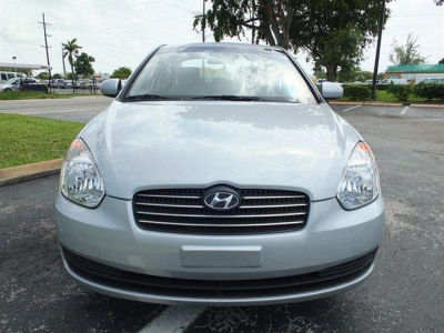2011 Hyundai Accent  GLS