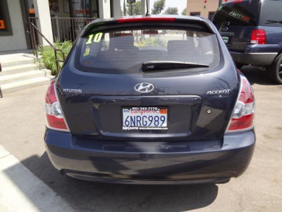 2010 Hyundai Accent