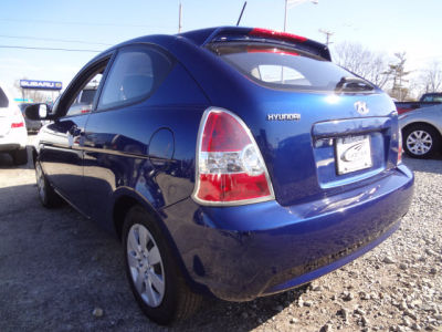 2010 Hyundai Accent  Blue