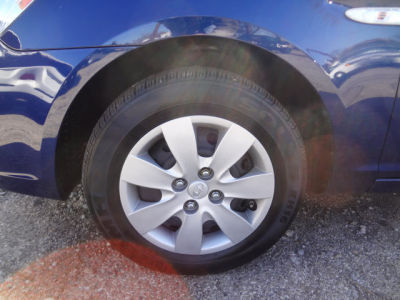 2010 Hyundai Accent  Blue