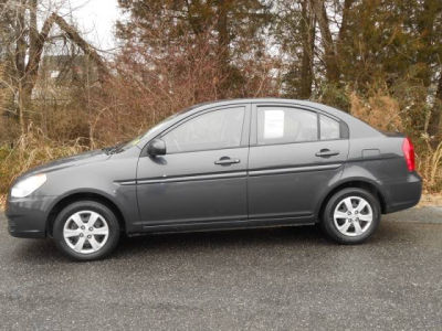 2011 Hyundai Accent  GLS