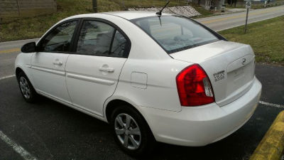 2009 Hyundai Accent GLS