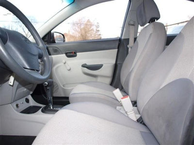 2010 Hyundai Accent GLS