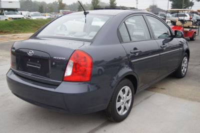 2010 Hyundai Accent GLS