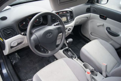 2010 Hyundai Accent GLS