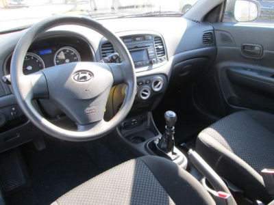 2010 Hyundai Accent  GS