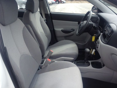 2009 Hyundai Accent GLS
