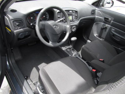 2011 Hyundai Accent  GS
