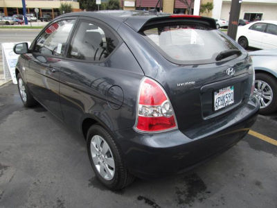 2011 Hyundai Accent  GS