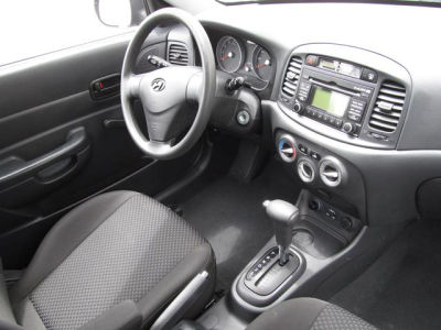 2011 Hyundai Accent  GS