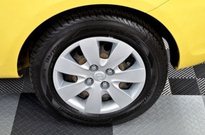 2009 Hyundai Accent  Man GS