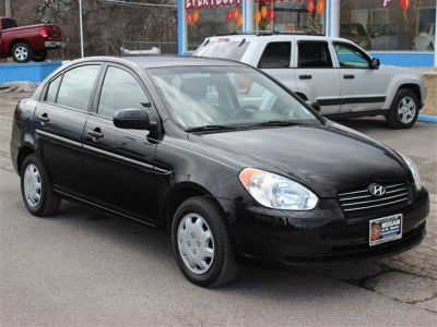 2010 Hyundai Accent  GLS