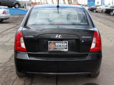 2010 Hyundai Accent GLS