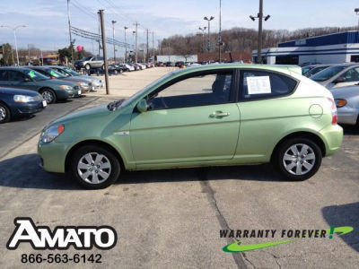 2008 Hyundai Accent  GS