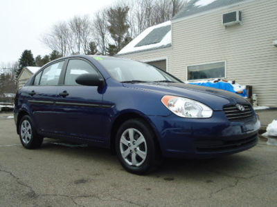 2009 Hyundai Accent  GLS