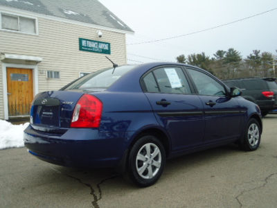 2009 Hyundai Accent  GLS