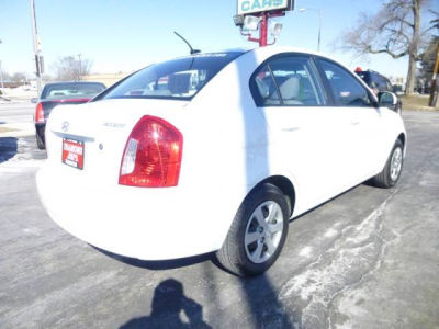 2010 Hyundai Accent GLS