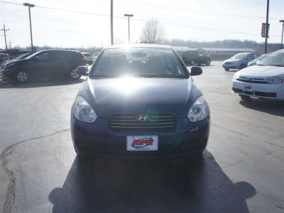 2010 Hyundai Accent GLS