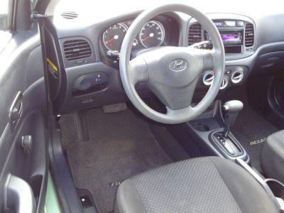 2010 Hyundai Accent GS