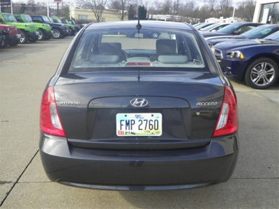 2011 Hyundai Accent  GLS