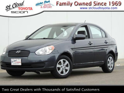 2010 Hyundai Accent  GLS