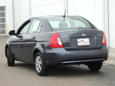 2010 Hyundai Accent GLS