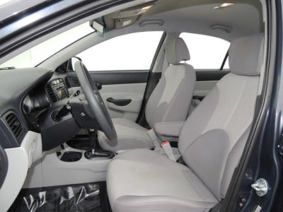 2010 Hyundai Accent GLS