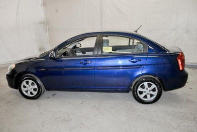 2009 Hyundai Accent  GLS