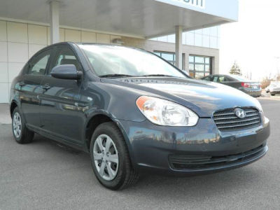 2009 Hyundai Accent  GLS