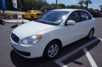 2010 Hyundai Accent  GLS