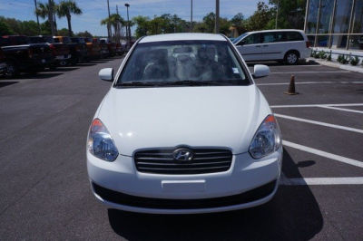 2010 Hyundai Accent  GLS