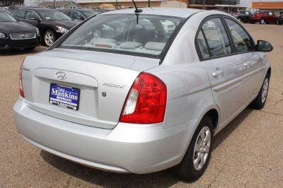 2009 Hyundai Accent  GLS