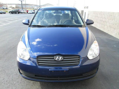 2009 Hyundai Accent  GLS