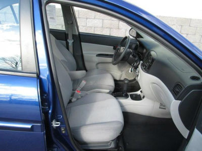 2009 Hyundai Accent  GLS