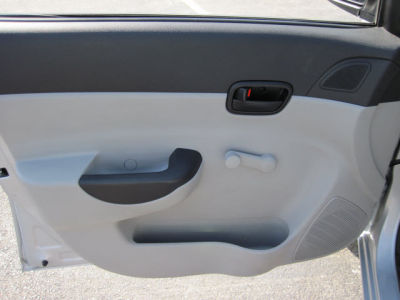2008 Hyundai Accent  GLS