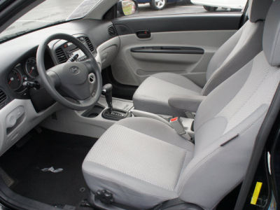 2011 Hyundai Accent  GS