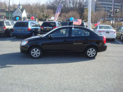 2009 Hyundai Accent  GLS