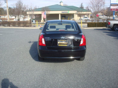 2009 Hyundai Accent  GLS
