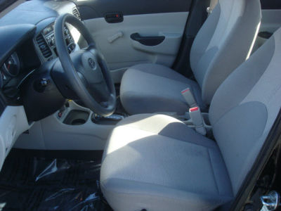 2009 Hyundai Accent  GLS