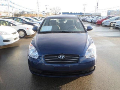 2011 Hyundai Accent  GLS