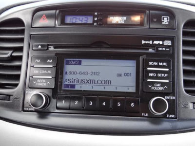 2010 Hyundai Accent  GLS