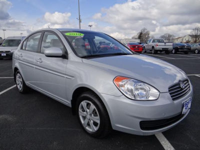 2010 Hyundai Accent  GLS