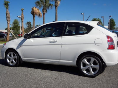 2009 Hyundai Accent SE