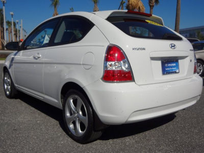 2009 Hyundai Accent SE