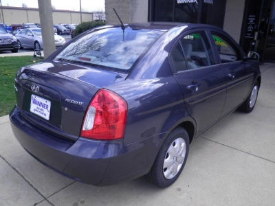 2011 Hyundai Accent GLS