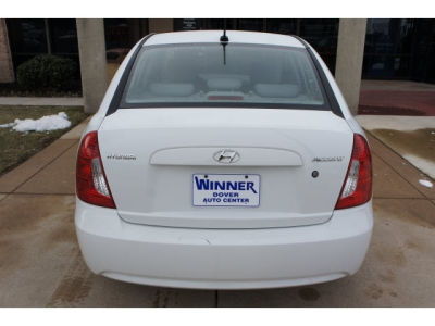 2011 Hyundai Accent  GLS