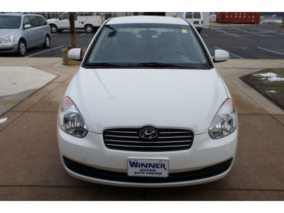 2011 Hyundai Accent  GLS