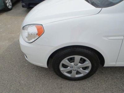2010 Hyundai Accent  GLS