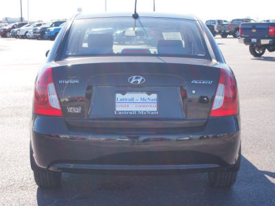2009 Hyundai Accent  GLS
