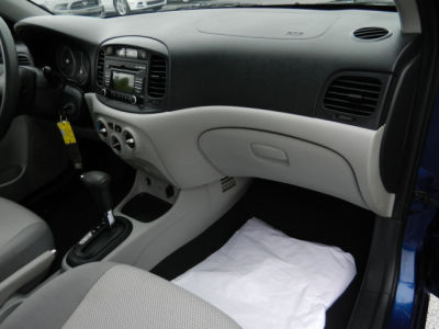 2009 Hyundai Accent GLS